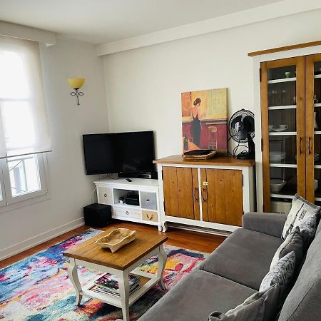 Pleasure Little Treasure - Montmartre Apartment Paris Luaran gambar